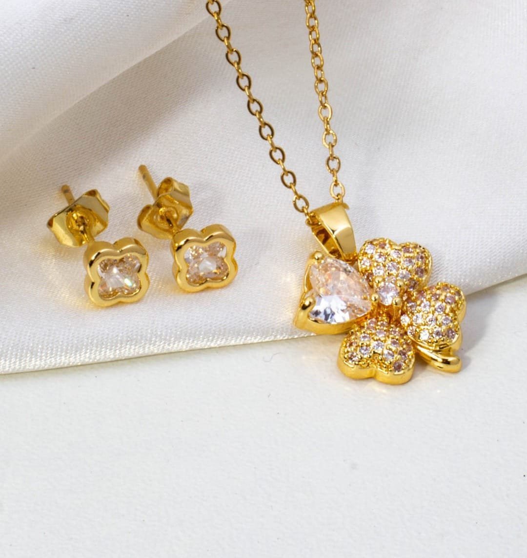 SET DE CADENITA+ARITOS DE ACERO