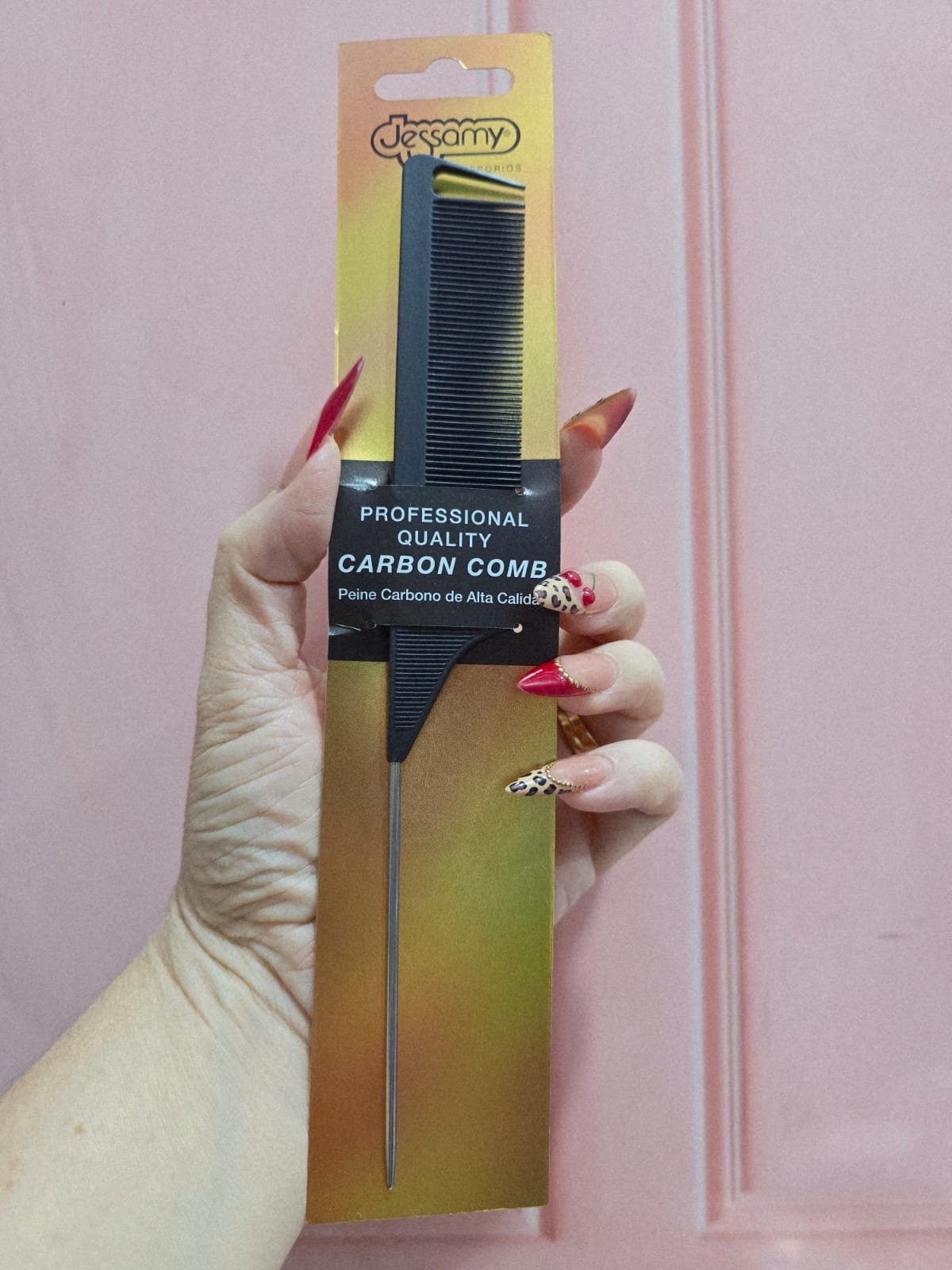 JESSAMY PEINE CARBONO CON COLA METAL