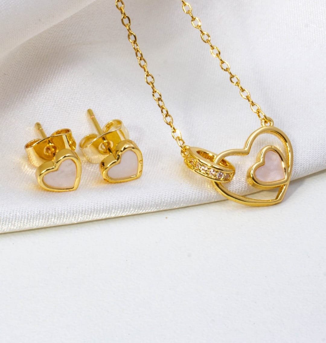 SET DE CADENITA+ARITOS DE ACERO